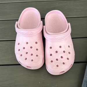 Pink crocs
